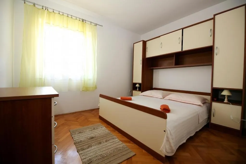 Apartment Merica Slatine Croatia